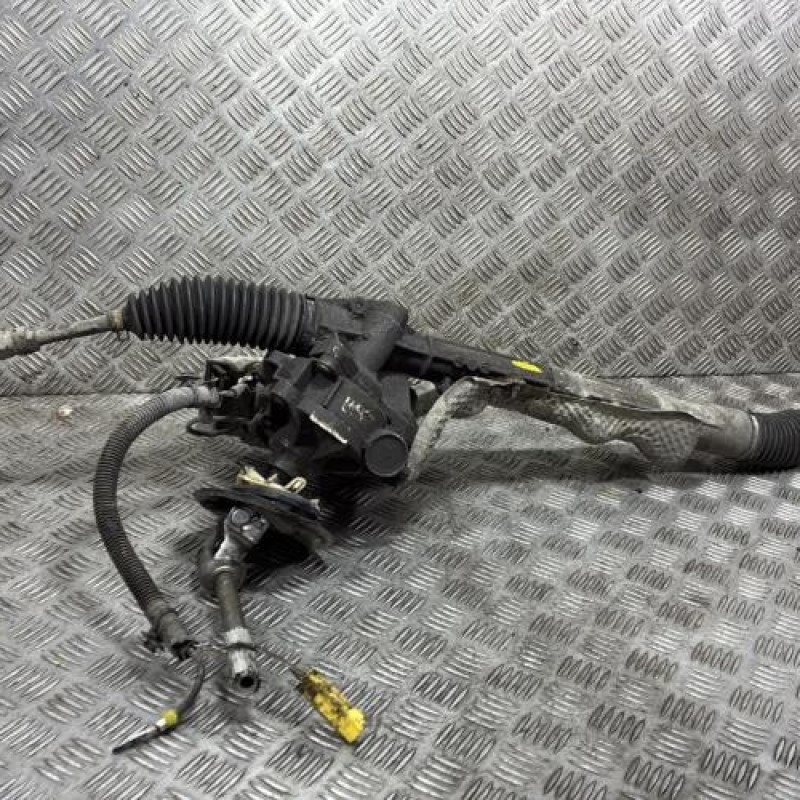 Cremaillere assistee PEUGEOT 308 2 Photo n°1