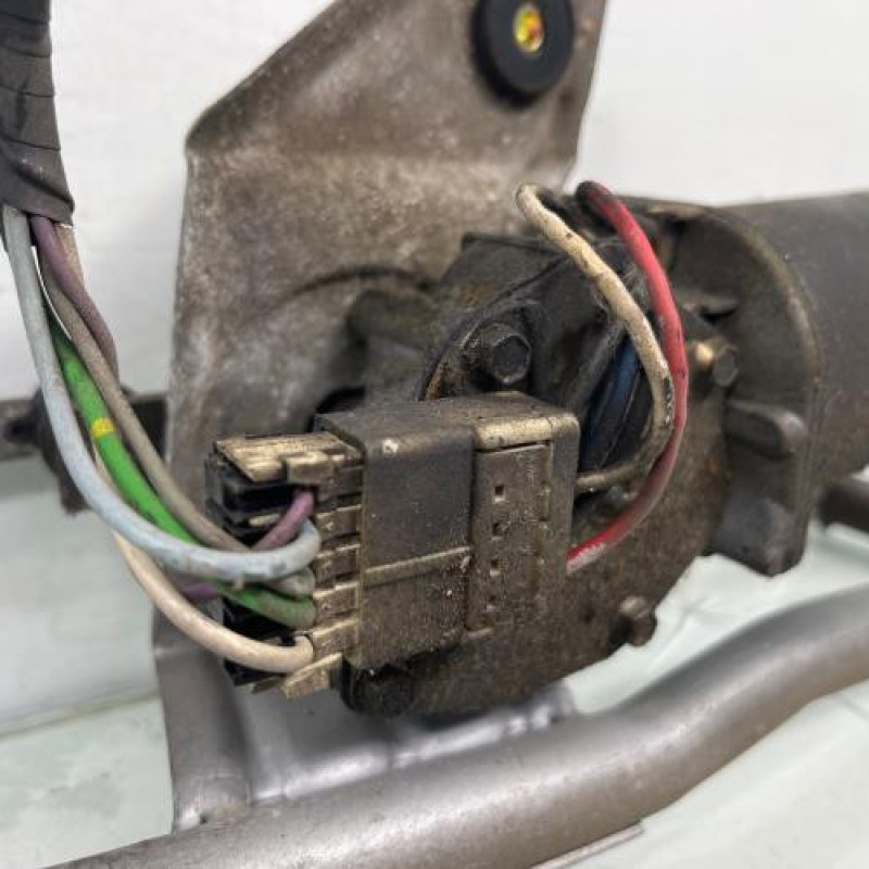 Moteur essuie glace avant PEUGEOT 405 Photo n°2