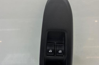 Interrupteur de leve vitre avant gauche RENAULT CLIO 2 CAMPUS