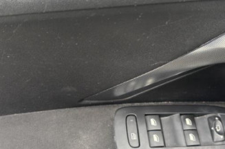 Moteur essuie glace arriere PEUGEOT 2008 1