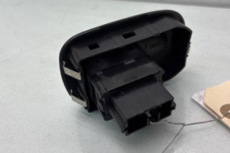 Interrupteur de leve vitre avant droit PEUGEOT 306