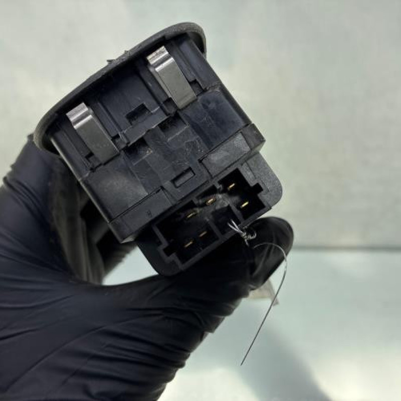 Interrupteur de leve vitre avant gauche PEUGEOT 306 Photo n°3