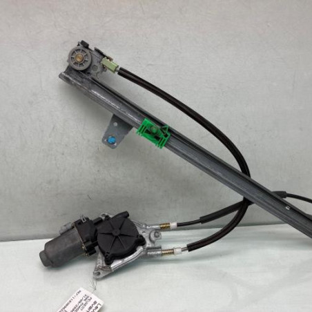 Leve vitre electrique avant gauche PEUGEOT 306 Photo n°1