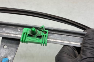 Leve vitre electrique avant gauche PEUGEOT 306