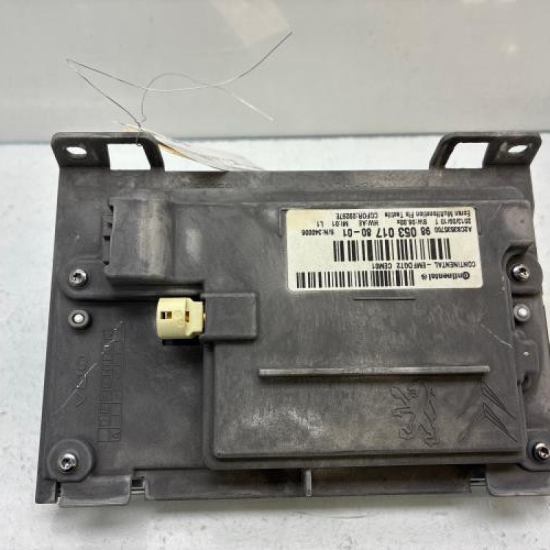 Ecran GPS PEUGEOT 208 1 Photo n°3