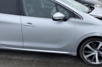 Interrupteur de leve vitre avant droit PEUGEOT 208 1