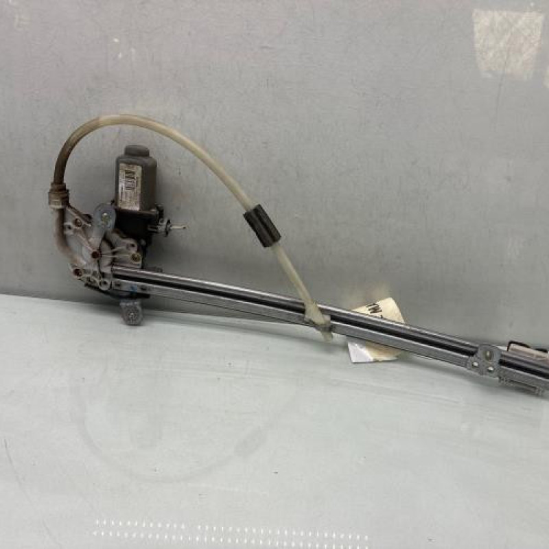 Leve vitre electrique arriere droit RENAULT LAGUNA 2 Photo n°2
