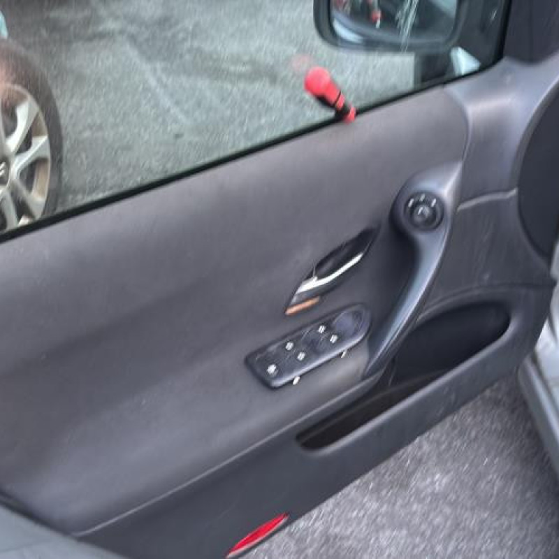 Leve vitre electrique arriere gauche RENAULT LAGUNA 2 Photo n°13