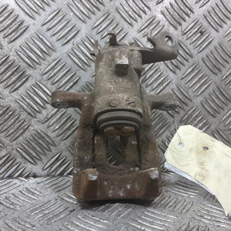 Etrier arriere gauche (freinage) RENAULT MEGANE 2 Photo n°3