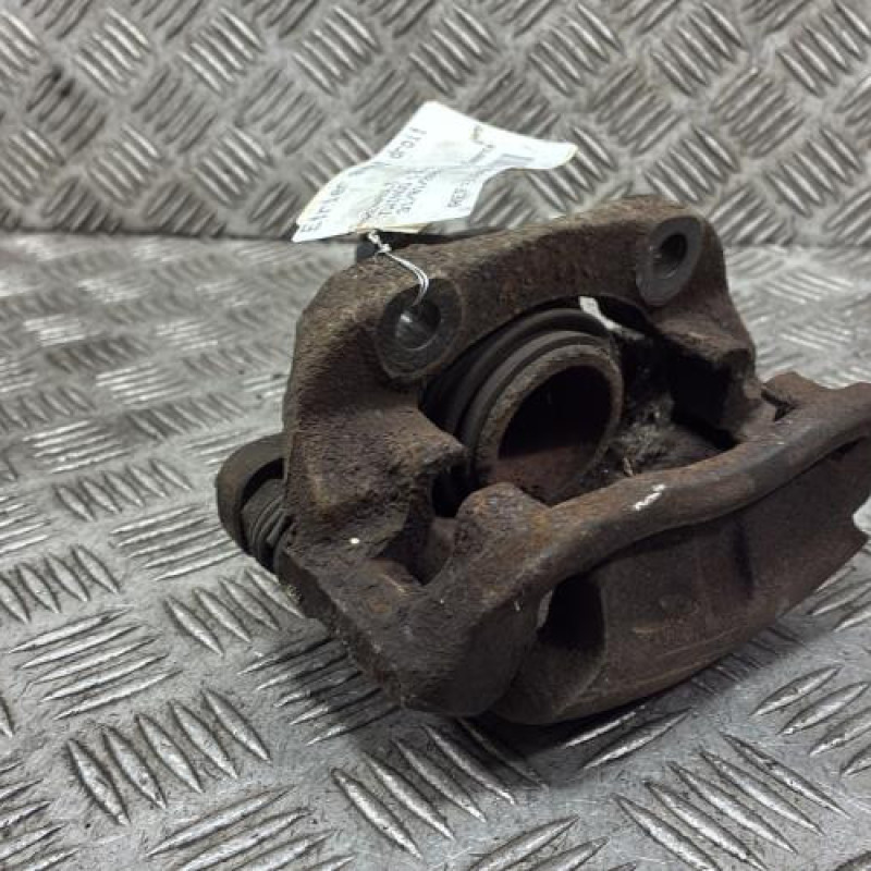 Etrier avant droit (freinage) RENAULT TWINGO 1 Photo n°1