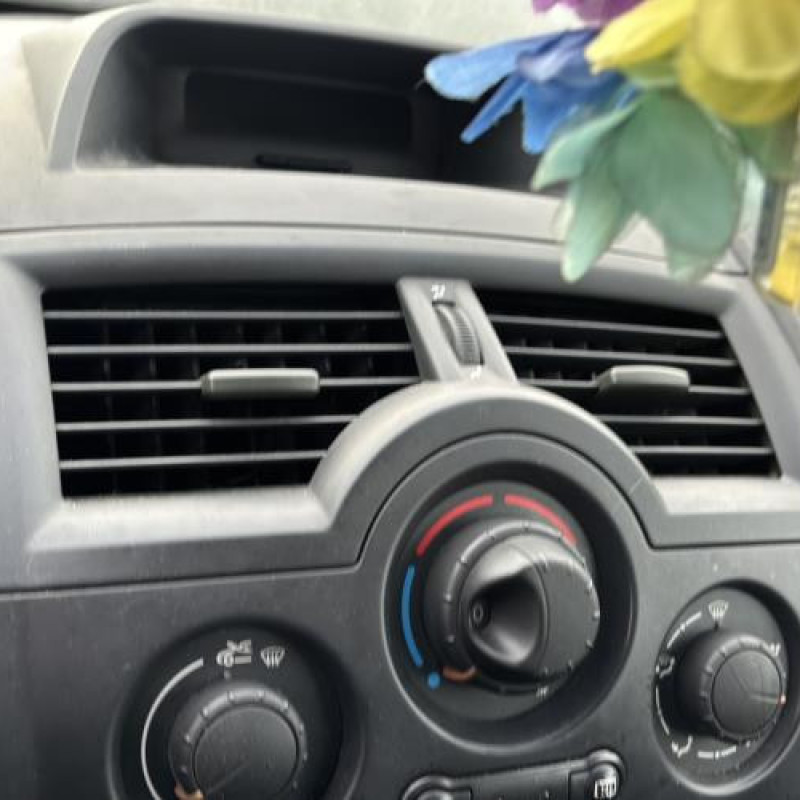 Leve vitre electrique avant droit RENAULT MEGANE 2 Photo n°19