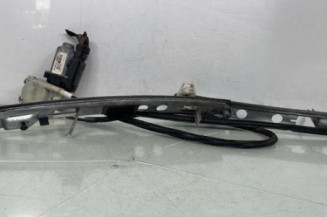 Leve vitre electrique avant gauche RENAULT MEGANE 2 Photo n°1