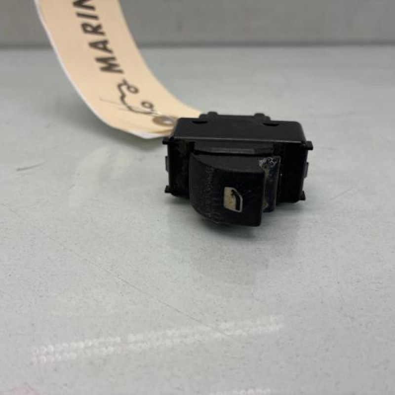 Interrupteur de leve vitre avant droit CITROEN BERLINGO 2 Photo n°1