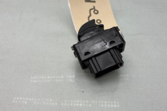 Interrupteur de leve vitre avant droit CITROEN BERLINGO 2