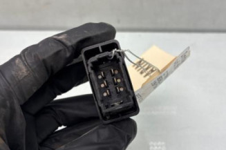 Interrupteur de leve vitre avant droit CITROEN BERLINGO 2