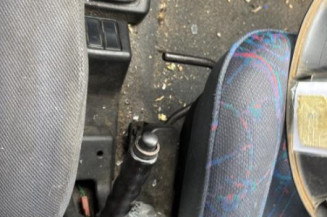 Leve vitre electrique avant gauche CITROEN AX