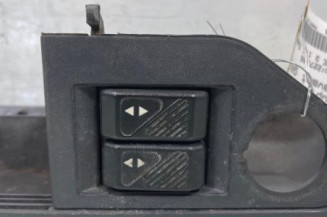 Interrupteur de leve vitre avant gauche RENAULT CLIO 1