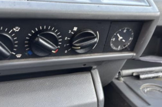 Leve vitre electrique avant droit RENAULT CLIO 1