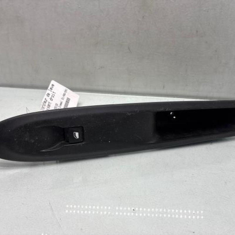 Interrupteur de leve vitre avant droit CITROEN DS3 Photo n°1