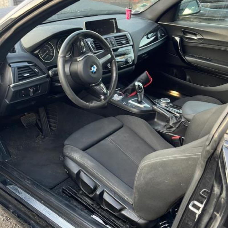 Custode arriere droit BMW SERIE 2 F22 Photo n°16