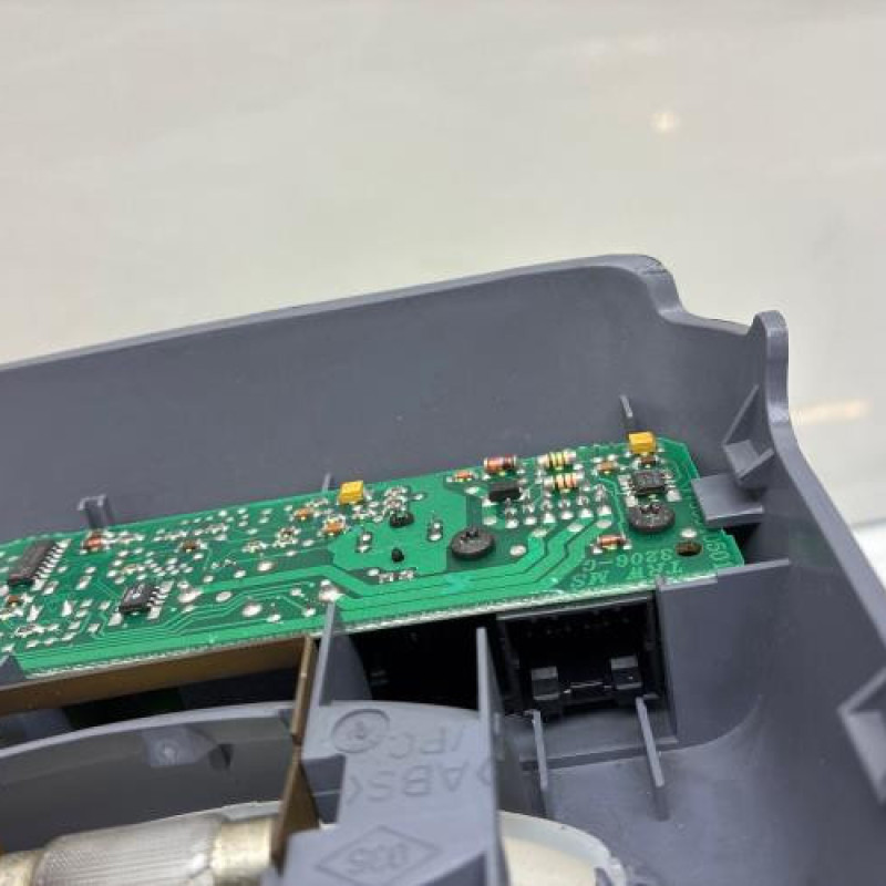 Eclairage de plafonnier RENAULT TWINGO 1 Photo n°4