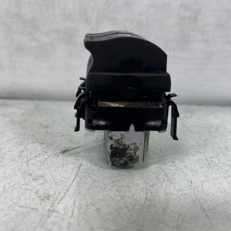 Interrupteur de leve vitre avant gauche RENAULT MEGANE 2 Photo n°2