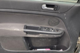 Moteur essuie glace avant droit VOLKSWAGEN GOLF PLUS