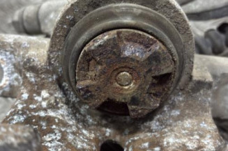 Etrier arriere gauche (freinage) SUZUKI BALENO 2