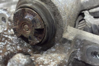 Etrier arriere gauche (freinage) SUZUKI BALENO 2