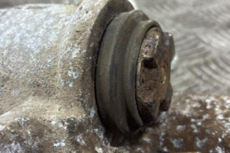 Etrier arriere gauche (freinage) SUZUKI BALENO 2