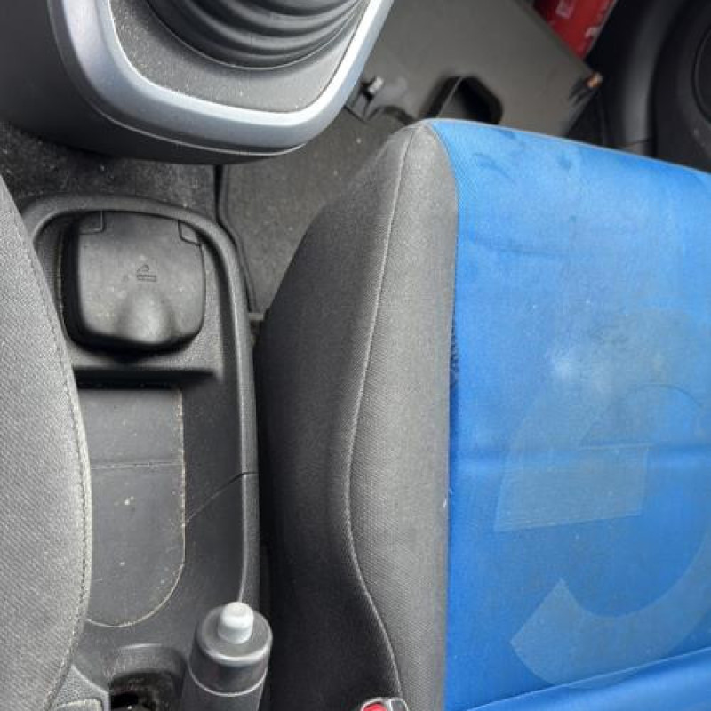 Interrupteur de leve vitre avant gauche OPEL AGILA B Photo n°19