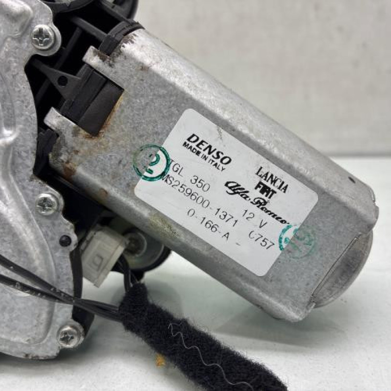 Moteur essuie glace arriere FORD KA 2 Photo n°3