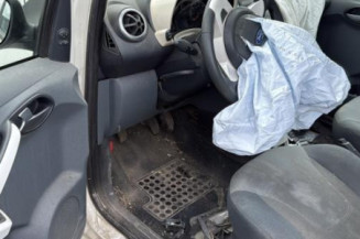 Moteur essuie glace arriere FORD KA 2