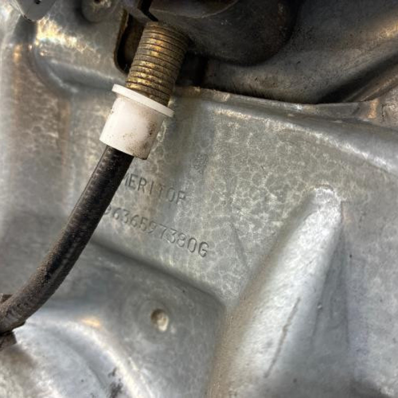 Leve vitre electrique arriere gauche PEUGEOT 206 Photo n°5