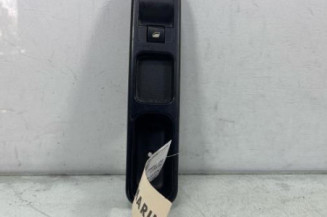 Interrupteur de leve vitre avant droit PEUGEOT 207 Photo n°1