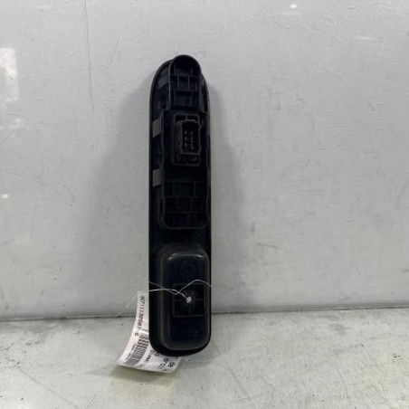 Interrupteur de leve vitre avant droit PEUGEOT 207