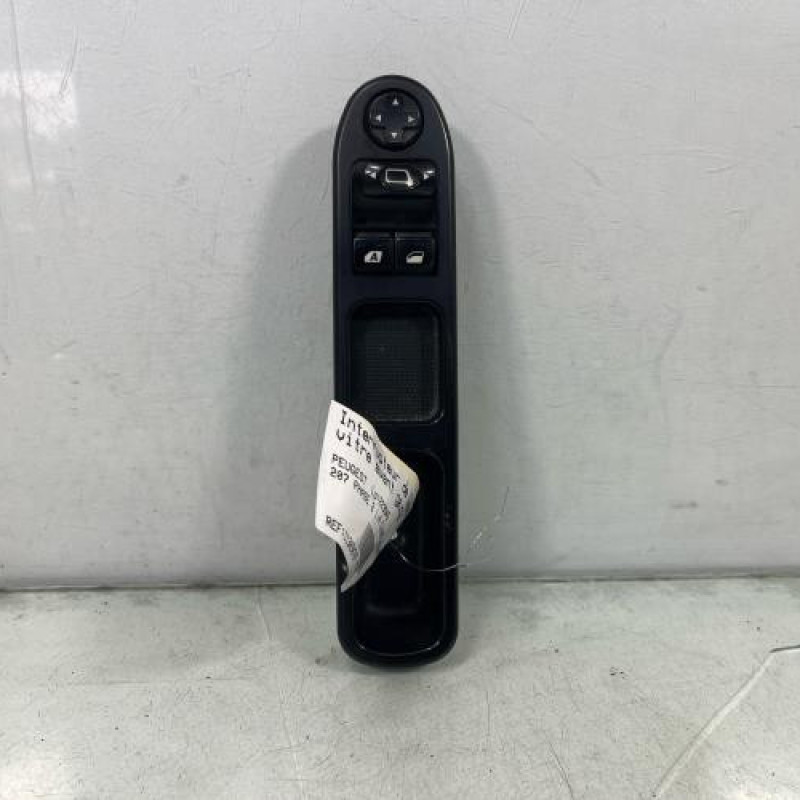 Interrupteur de leve vitre avant gauche PEUGEOT 207 Photo n°1