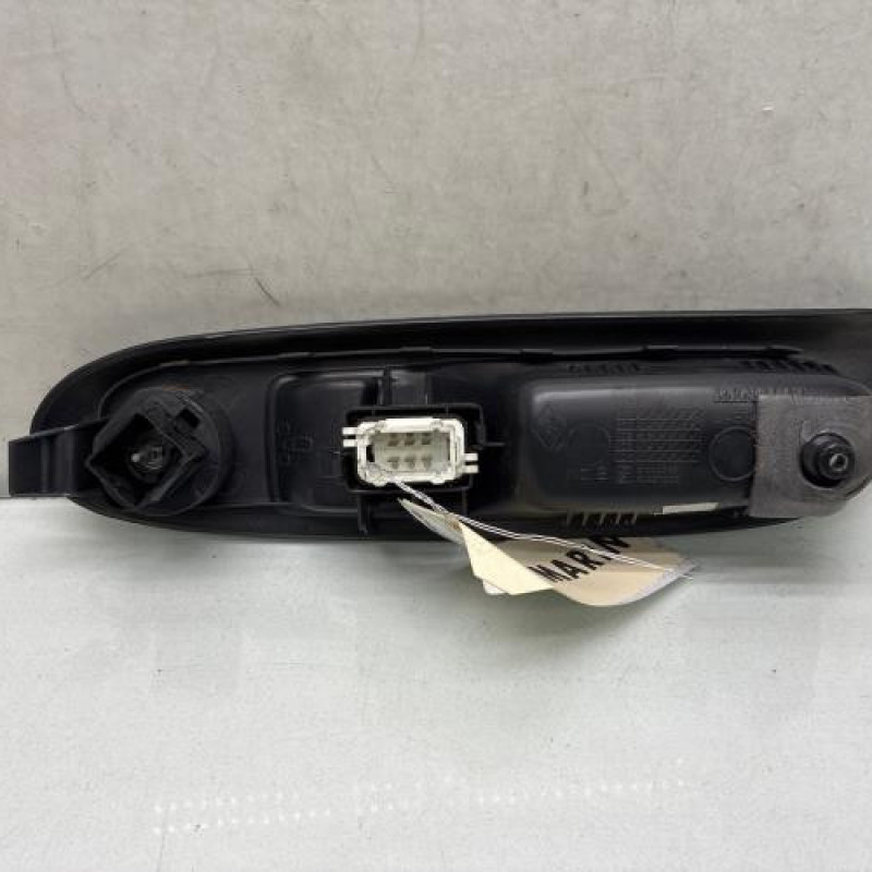 Interrupteur de leve vitre avant droit RENAULT CLIO 2 Photo n°2