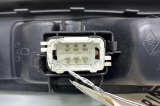 Interrupteur de leve vitre avant droit RENAULT CLIO 2