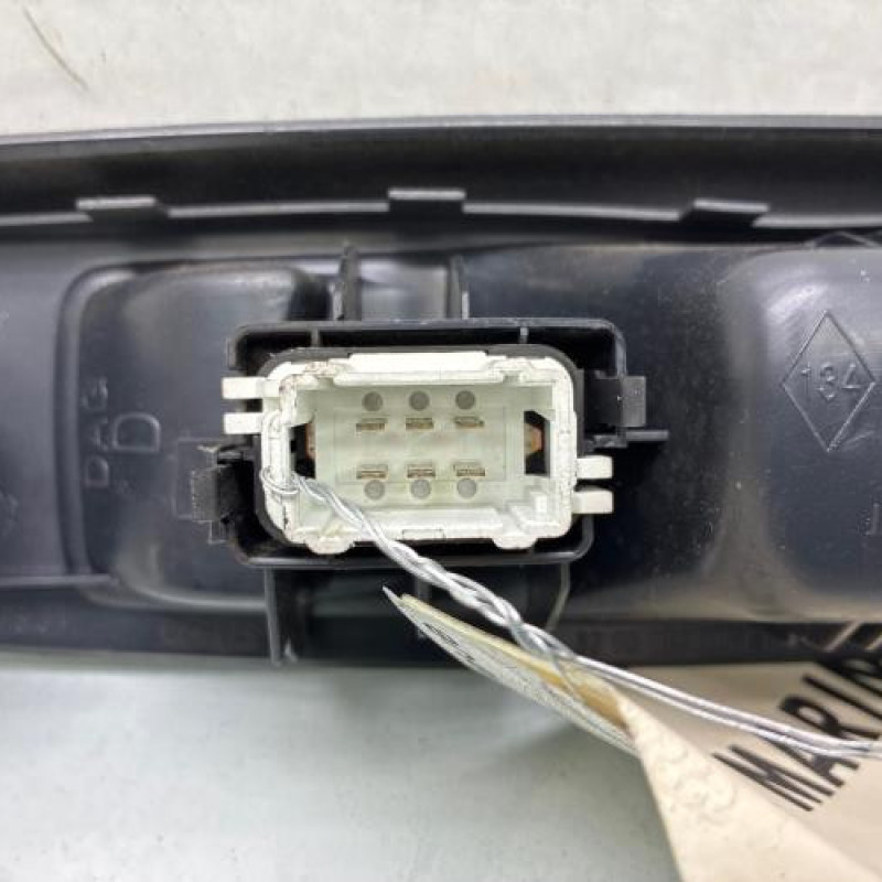 Interrupteur de leve vitre avant droit RENAULT CLIO 2 Photo n°3