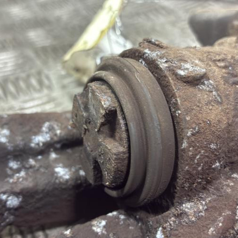 Etrier arriere droit (freinage) RENAULT MEGANE 2 Photo n°4