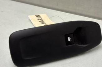 Interrupteur de leve vitre avant droit PEUGEOT 208 1 Photo n°1