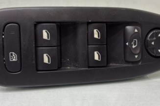 Interrupteur de leve vitre avant gauche PEUGEOT 208 1 Photo n°1