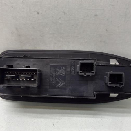 Interrupteur de leve vitre avant gauche PEUGEOT 208 1