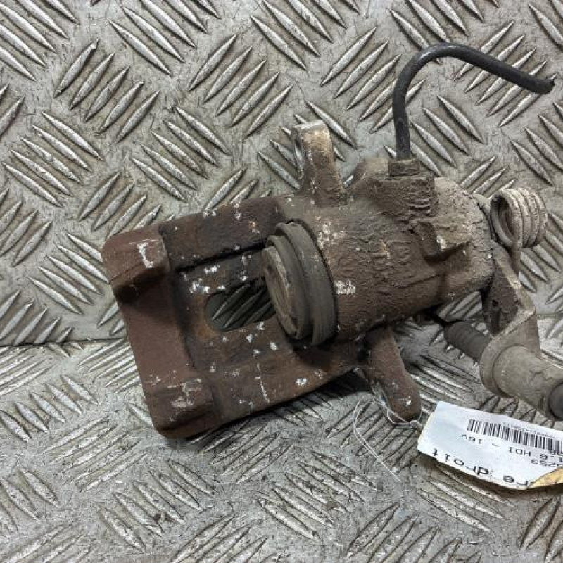 Etrier arriere droit (freinage) PEUGEOT 308 1 Photo n°3