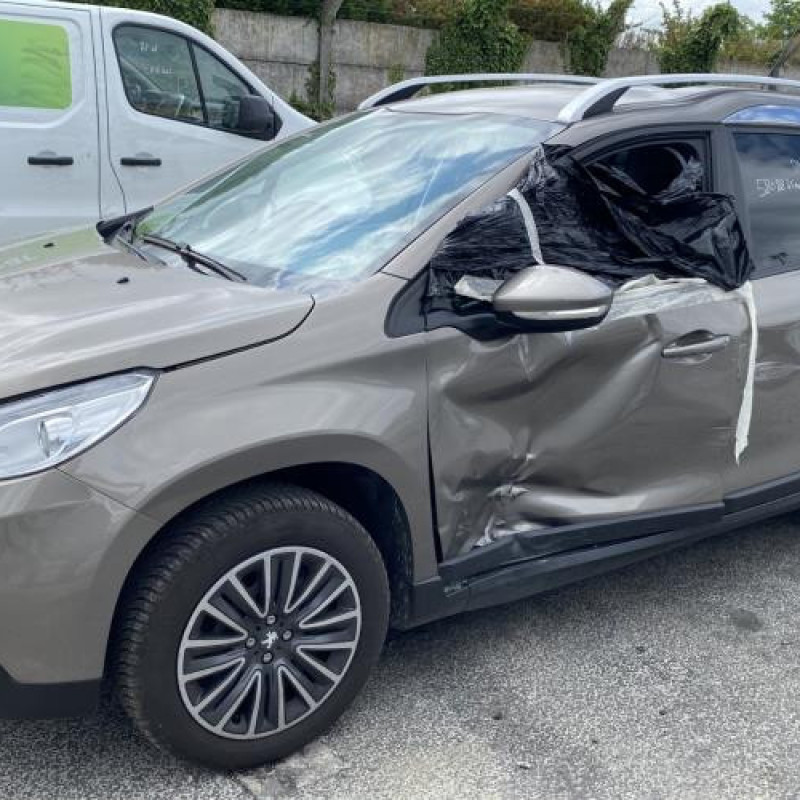 Moteur essuie glace arriere PEUGEOT 2008 1 Photo n°10