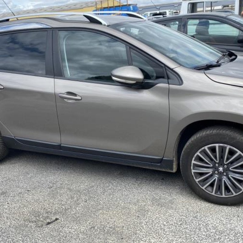 Moteur essuie glace arriere PEUGEOT 2008 1 Photo n°11