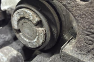 Etrier arriere droit (freinage) PEUGEOT 2008 1