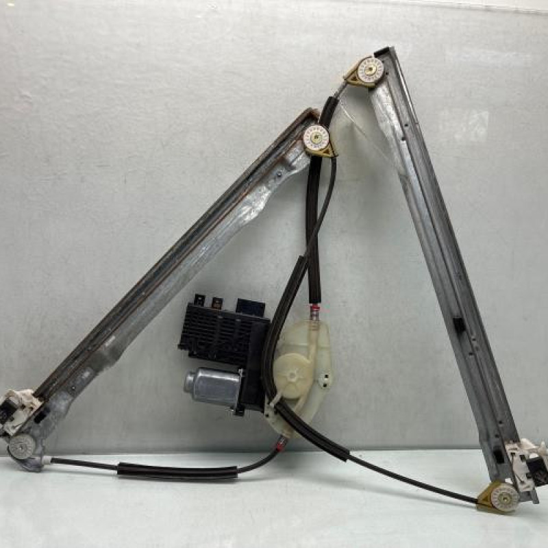 Leve vitre electrique avant gauche CITROEN C4 PICASSO 1 Photo n°1