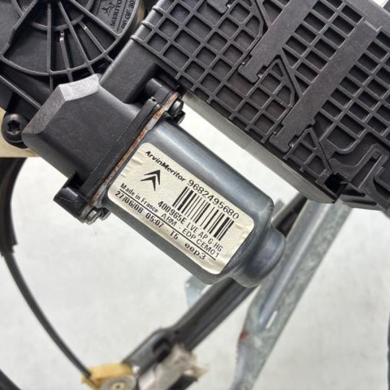 Leve vitre electrique avant gauche CITROEN C4 PICASSO 1 Photo n°7